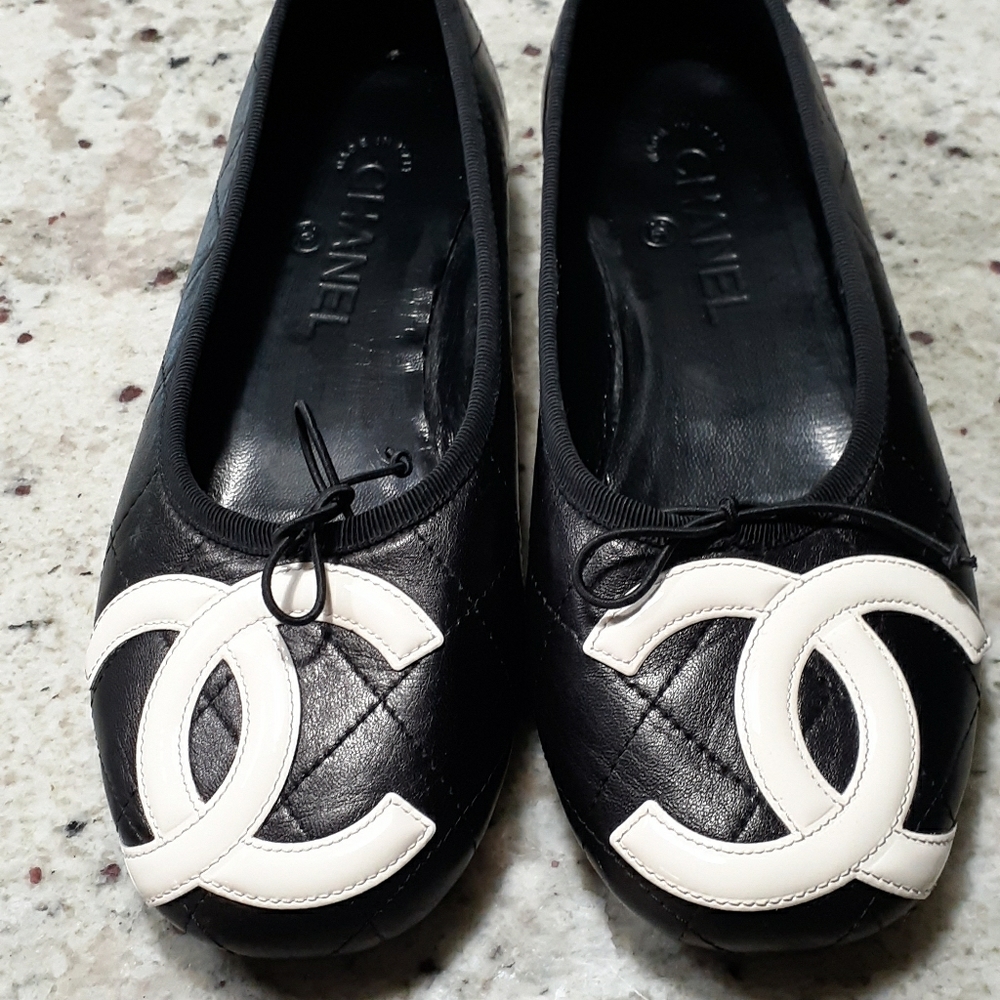 Chanel - Cambon ballet flats